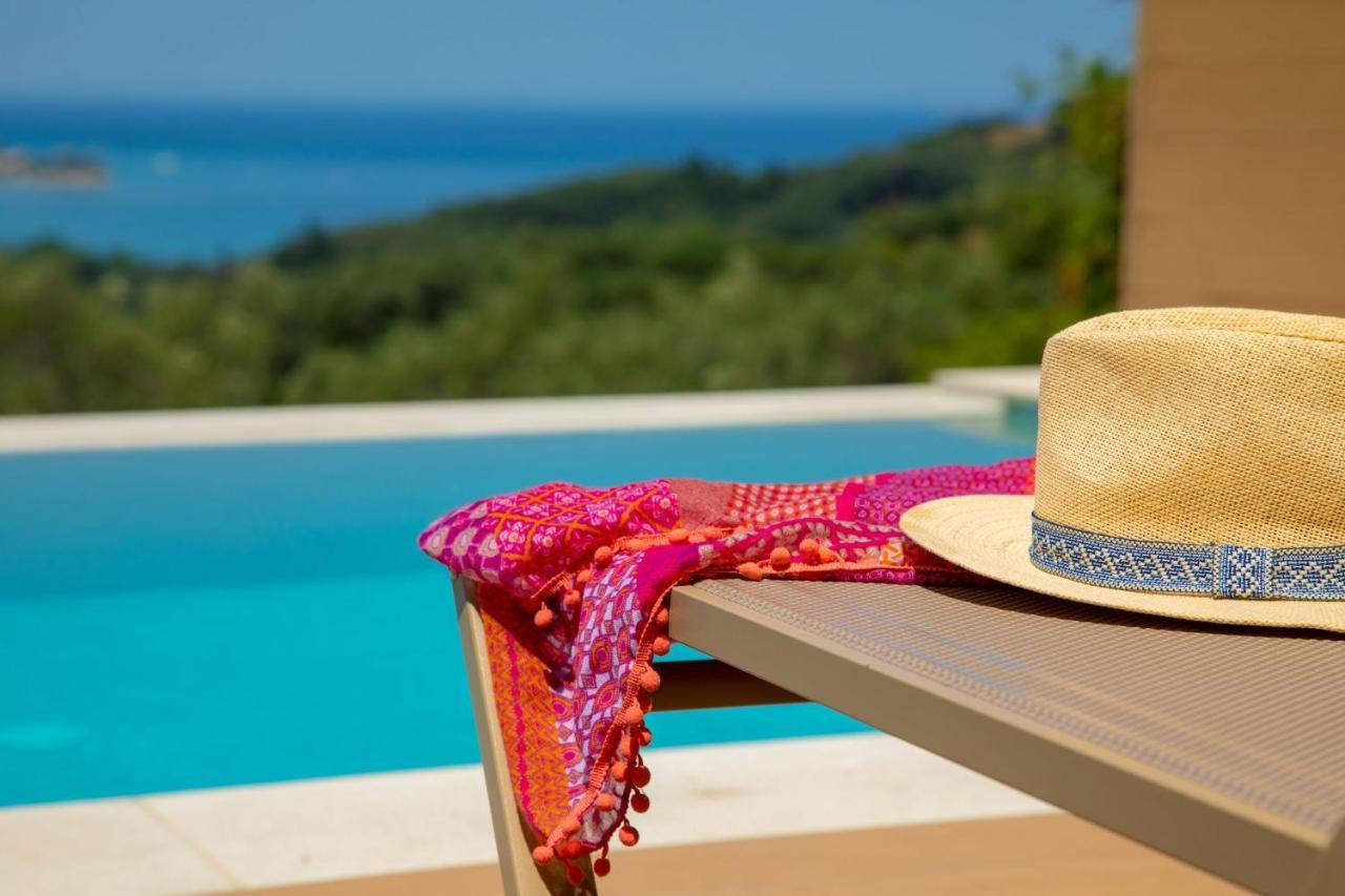 Villa Sunset House Karousádes