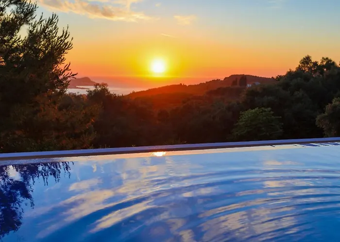 Sunset House