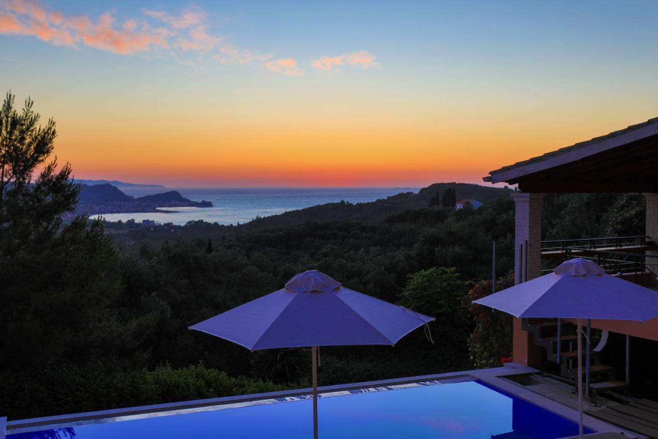 Sunset House * Karousádes