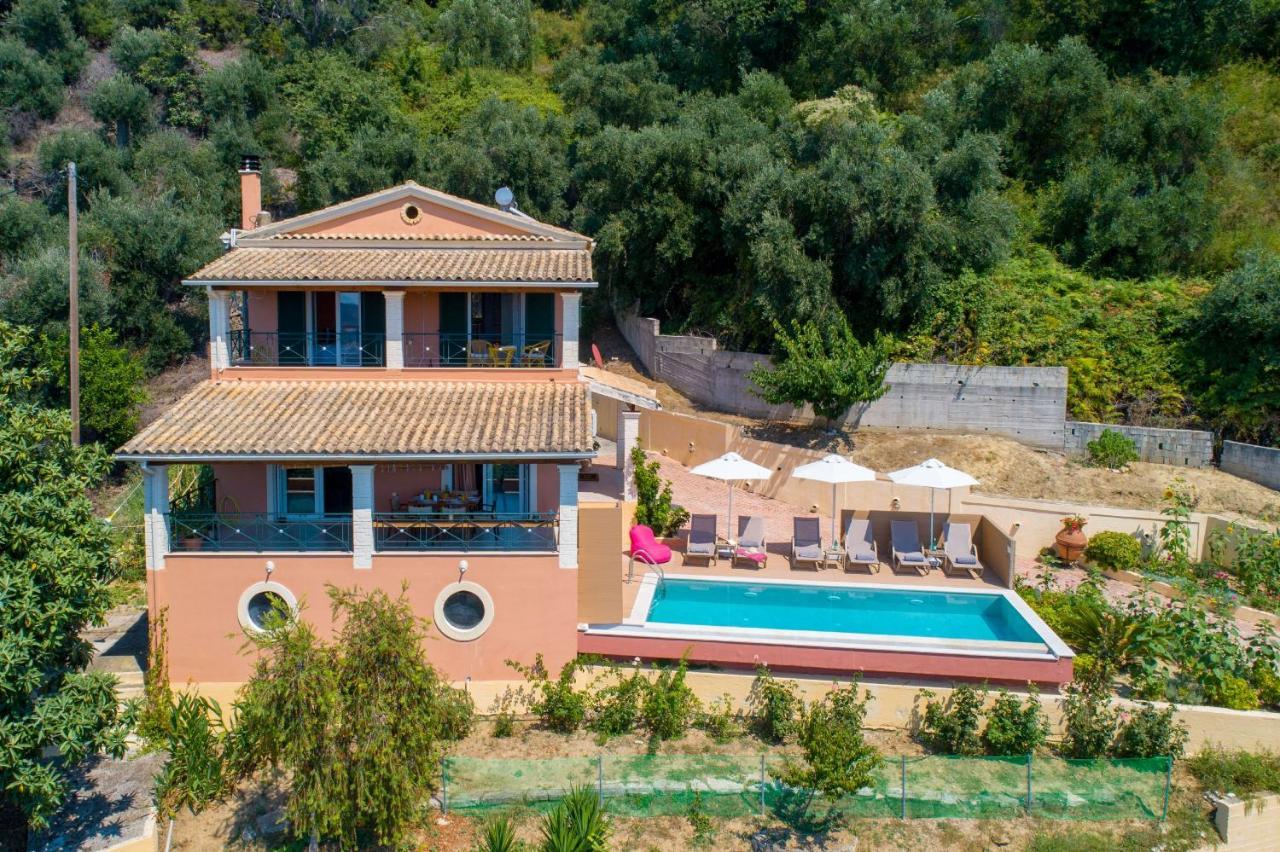 Sunset House Karousádes